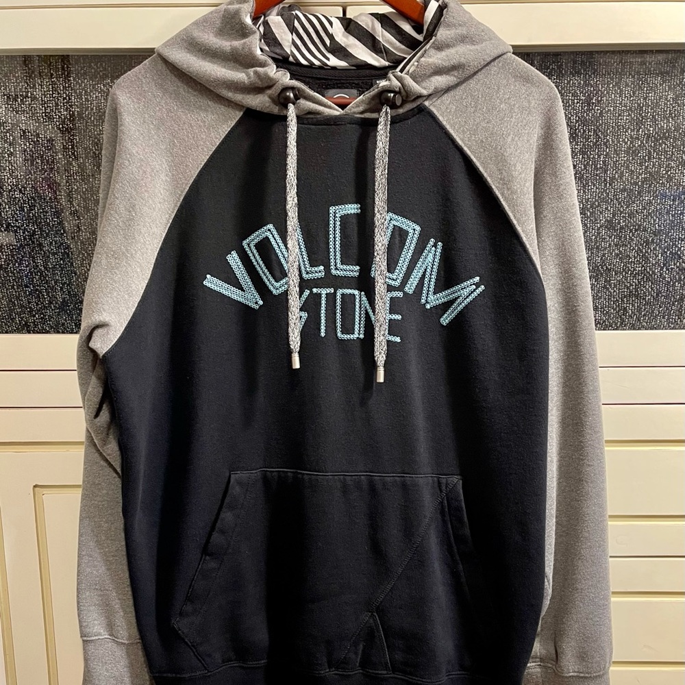 Volcom Stone Hoodie Sweatshirt Black Gray Size M